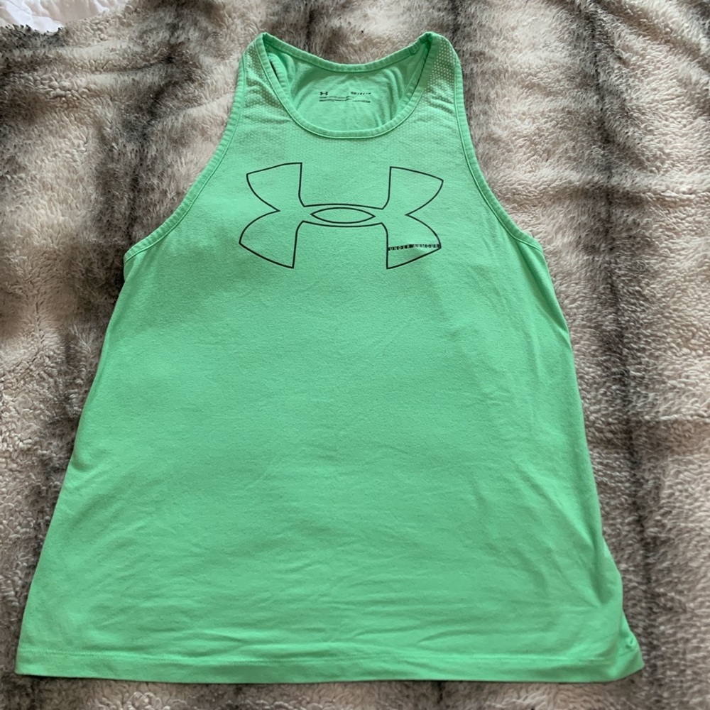 Athletic tank top